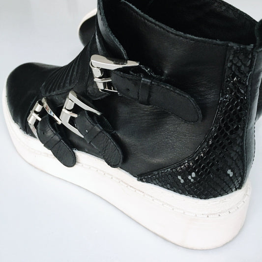 The Wishbone Collection Sneaker Boots - size 10