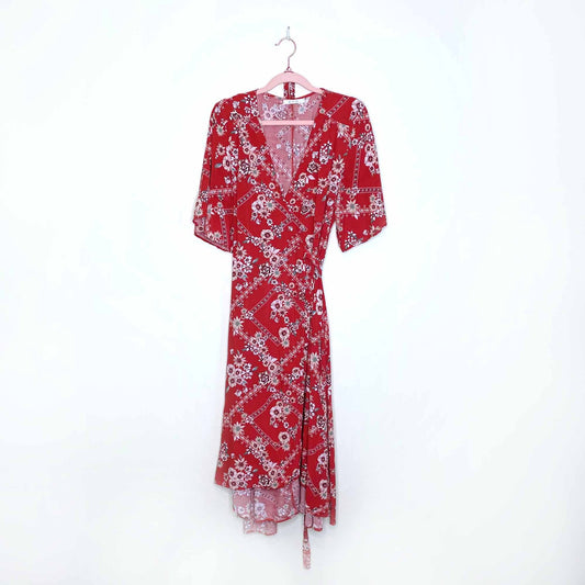 atl abel the label red floral wrap midi dress - size xs