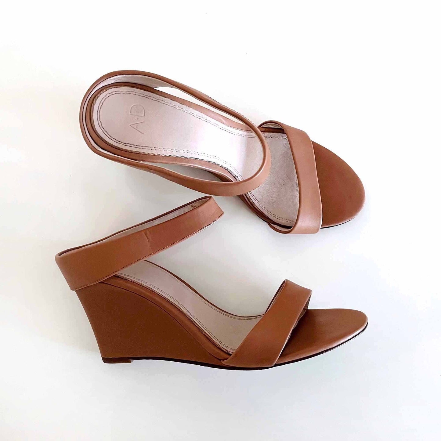 ad & daughters leather bromwich wedge sandals - size 7.5