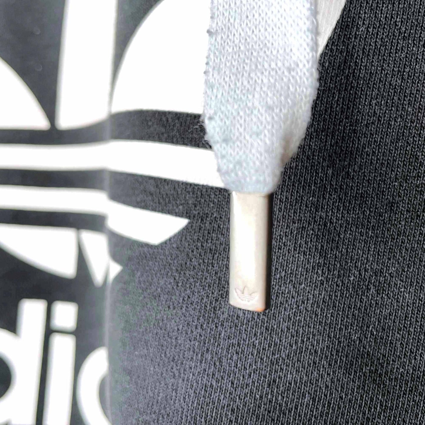 adidas big trefoil cropped black hoodie - size medium