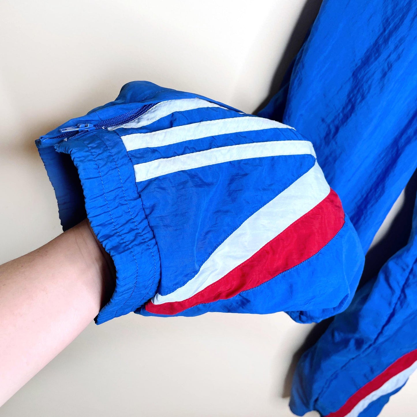 vintage 90's adidas lined track pants - size large