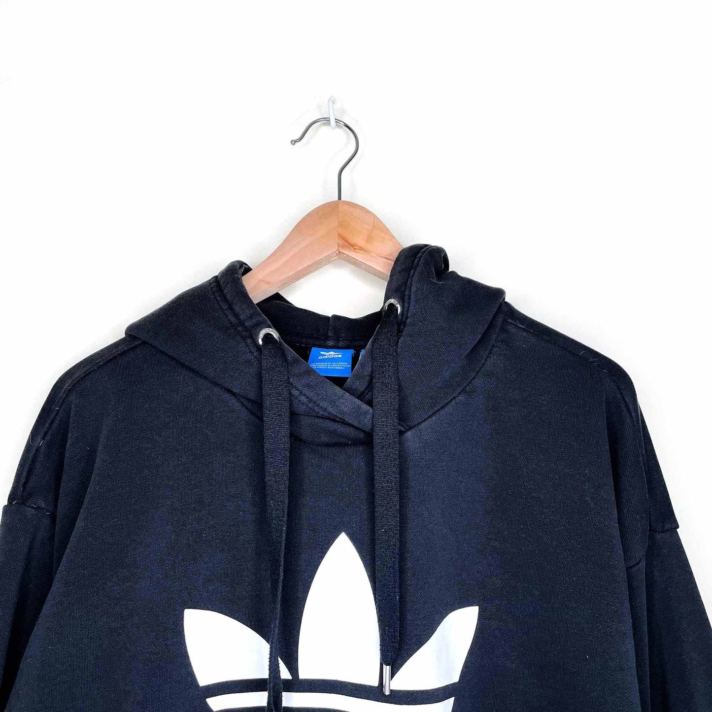 adidas large trefoil hooded sweatshirt - size medium