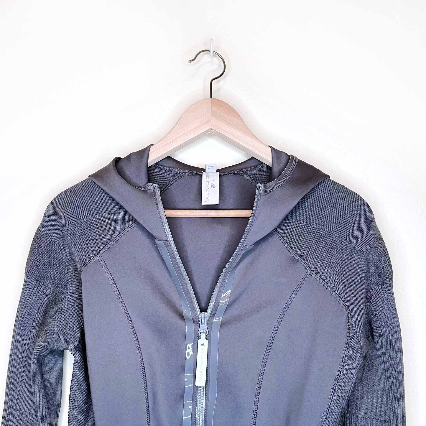 adidas stella mccartney grey run midlayer hooded jacket - size large