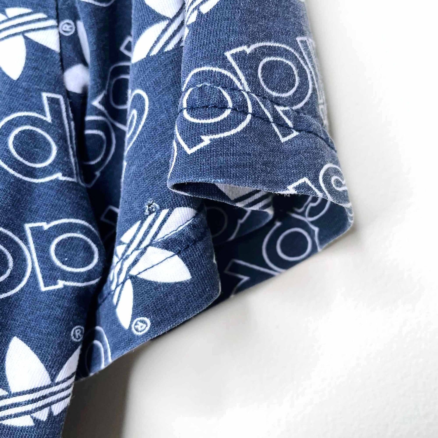 adidas trefoil logo step and repeat ringer tee - size small