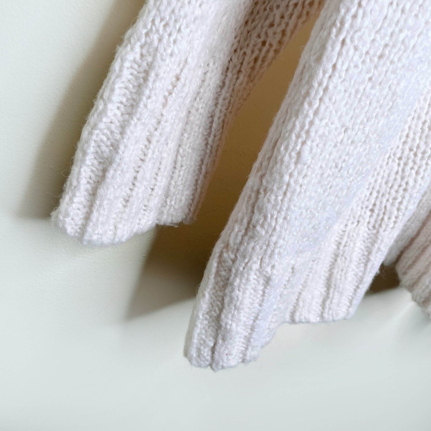 aerie big sky oversized chunky knit crewneck sweater - size small