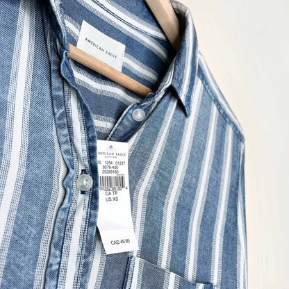 nwt american eagle striped chambray boyfriend fit button down - size xs
