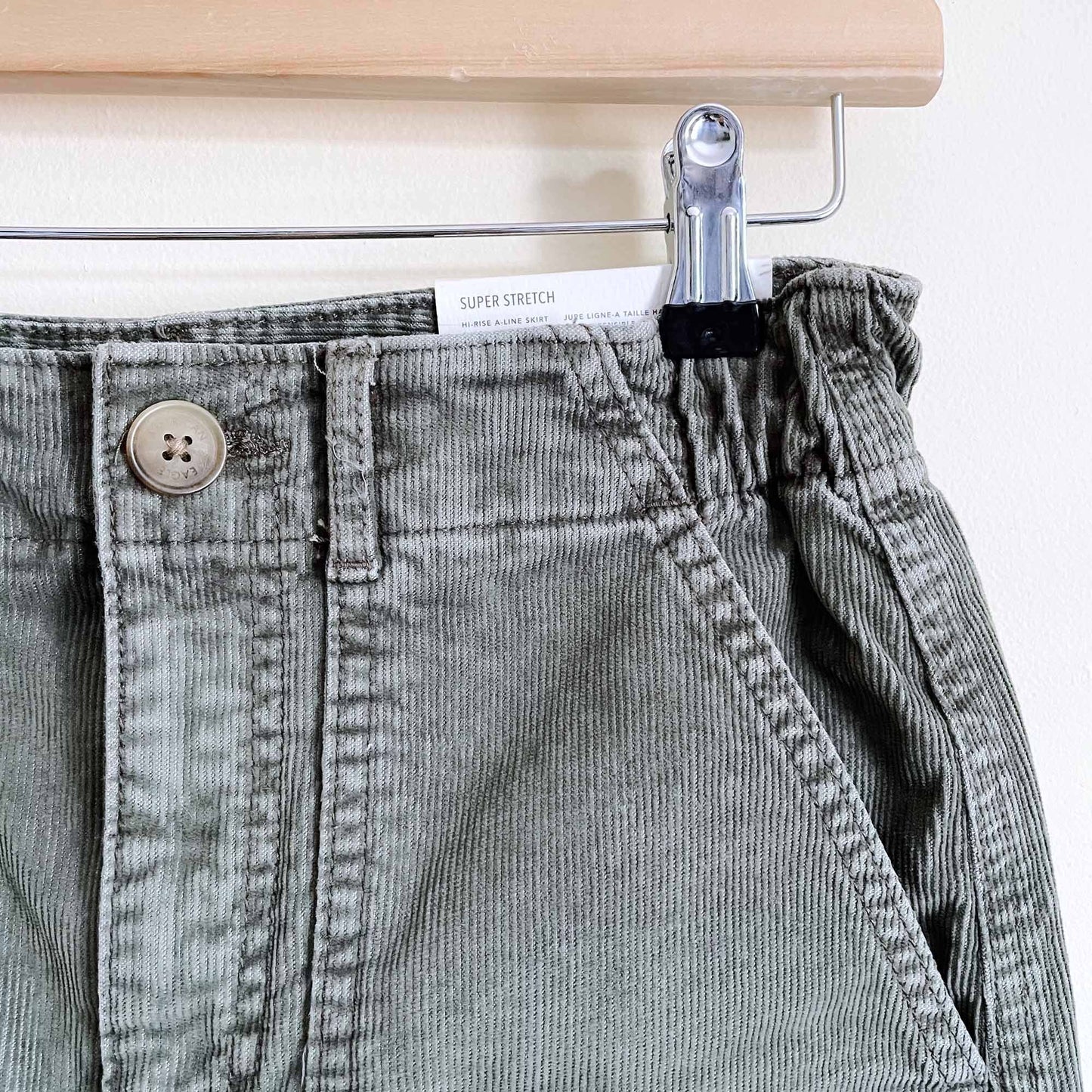 nwt american eagle high rise corduroy mini skirt - size 0 long