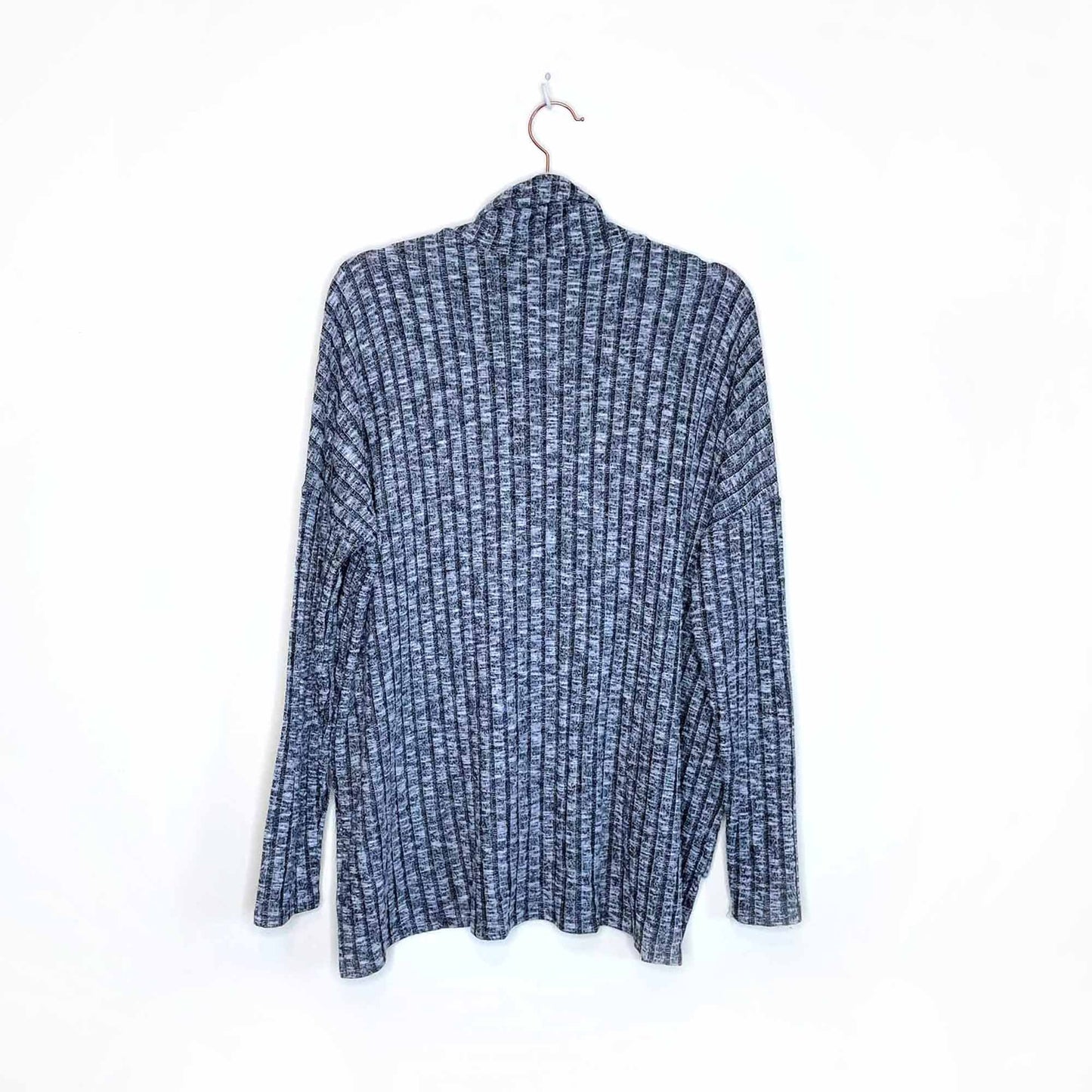 american eagle oversized ribbed hi lo turtleneck - size medium