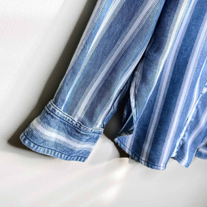 nwt american eagle striped chambray boyfriend fit button down - size xs