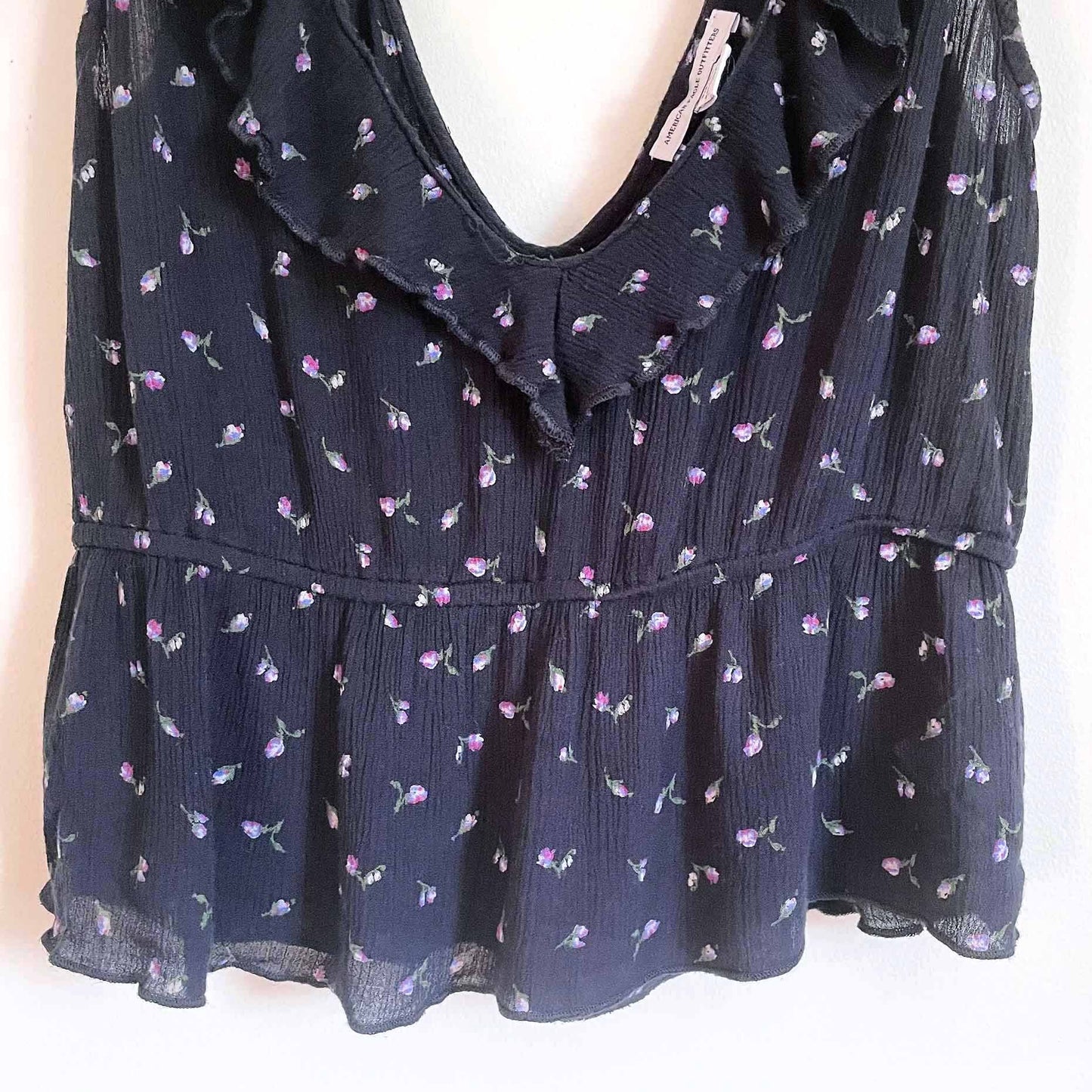 american eagle peplem v-neck ruffle tank top - size small