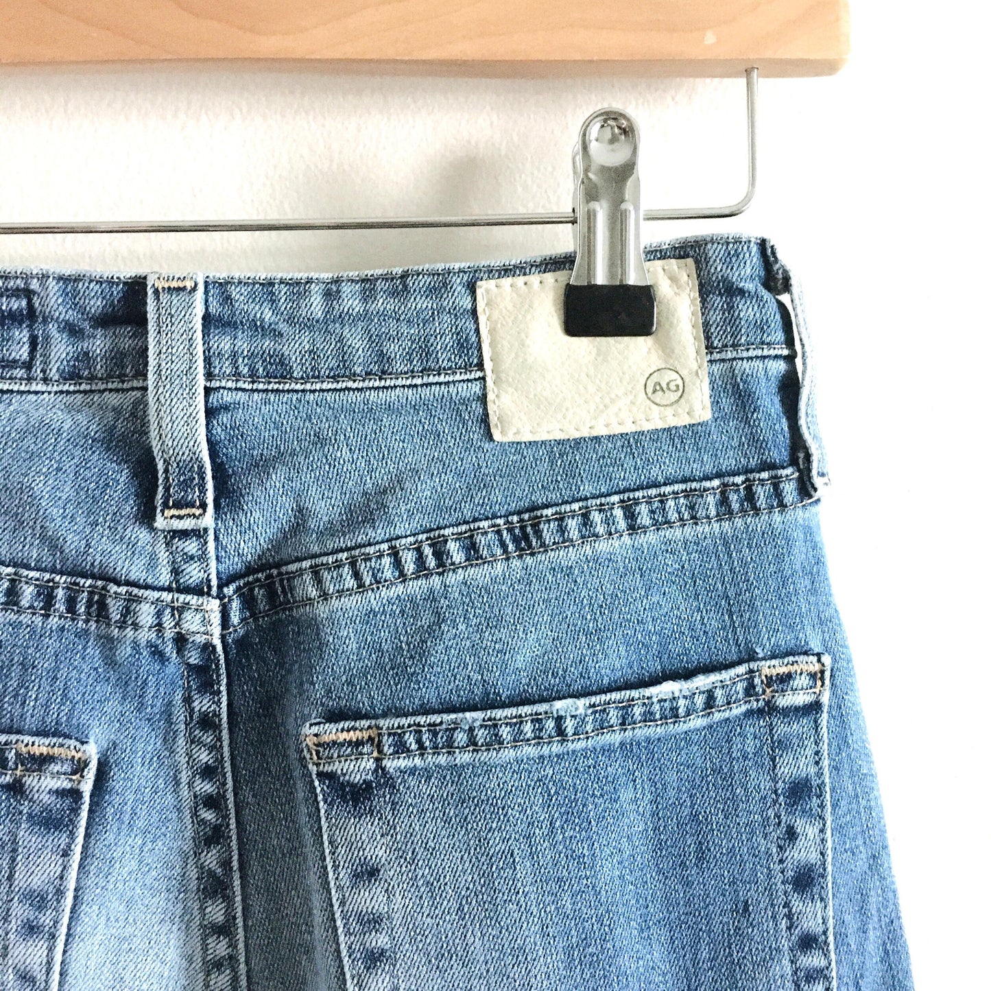 AG the Phoebe high waisted jeans - size 25