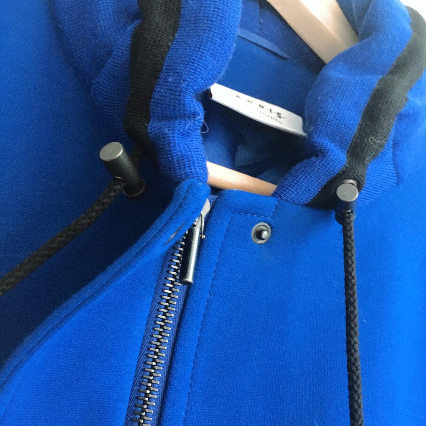 Akris Punto Drawstring Collar Jacket - size 8