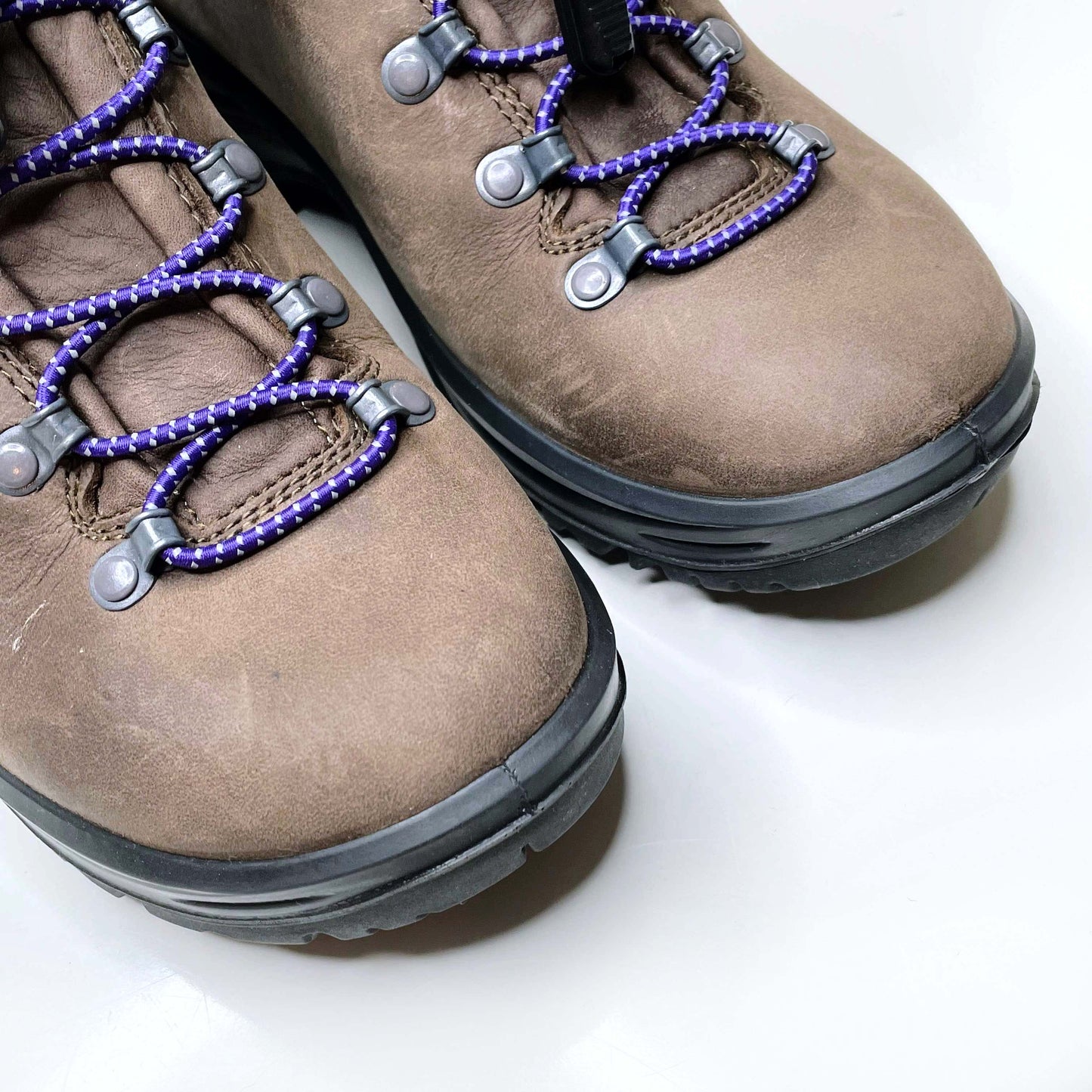 aku tribute II LTR brown leather hiking boots - size 6M / 9W