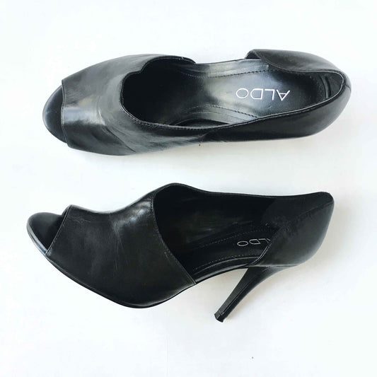 Aldo side cut out peep toe leather heel - size 39