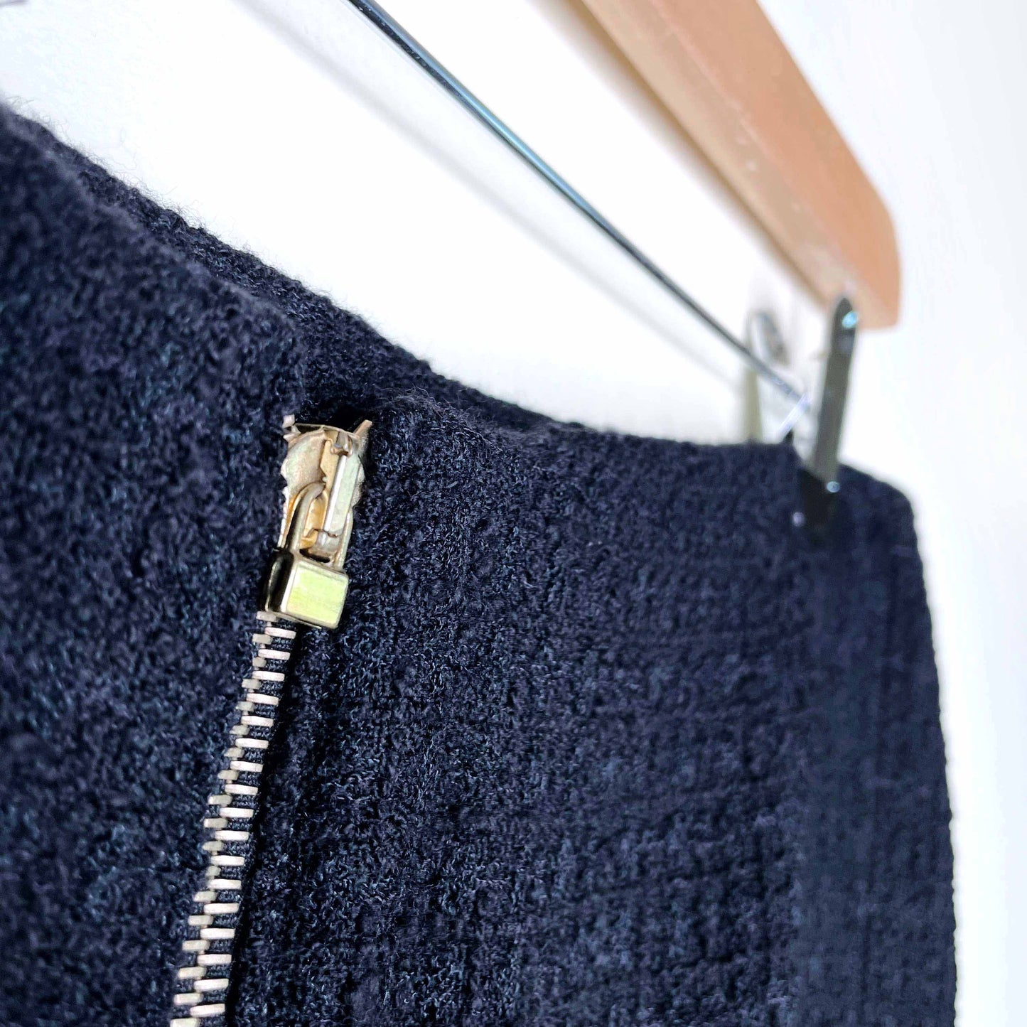 alexander mcqueen black wool boucle zipper skirt - size 42