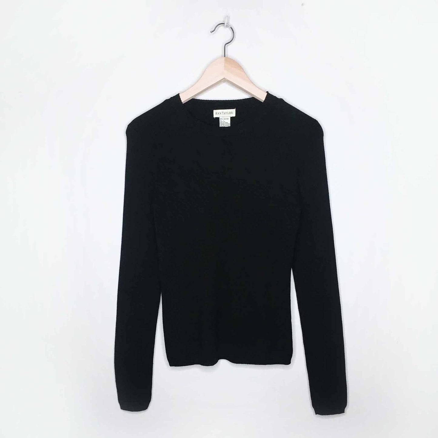 Vintage Ann Taylor 100% silk sweater - size Small