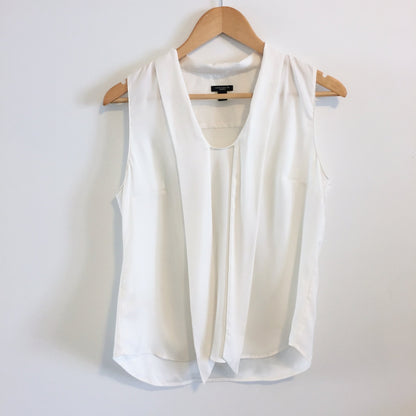 Ann Taylor Petite White Sleeveless Blouse - size Small