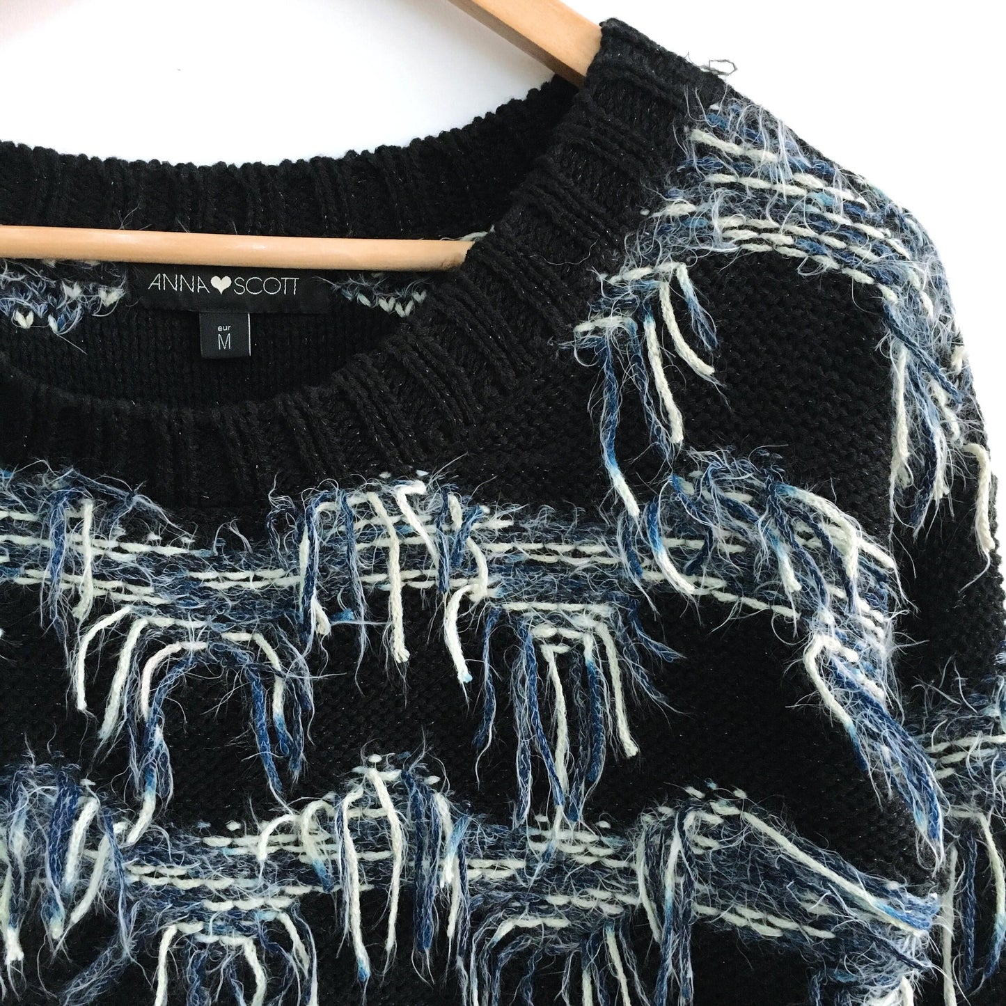 Anna Scott Rhoda Fringe Knit Pullover - size Medium