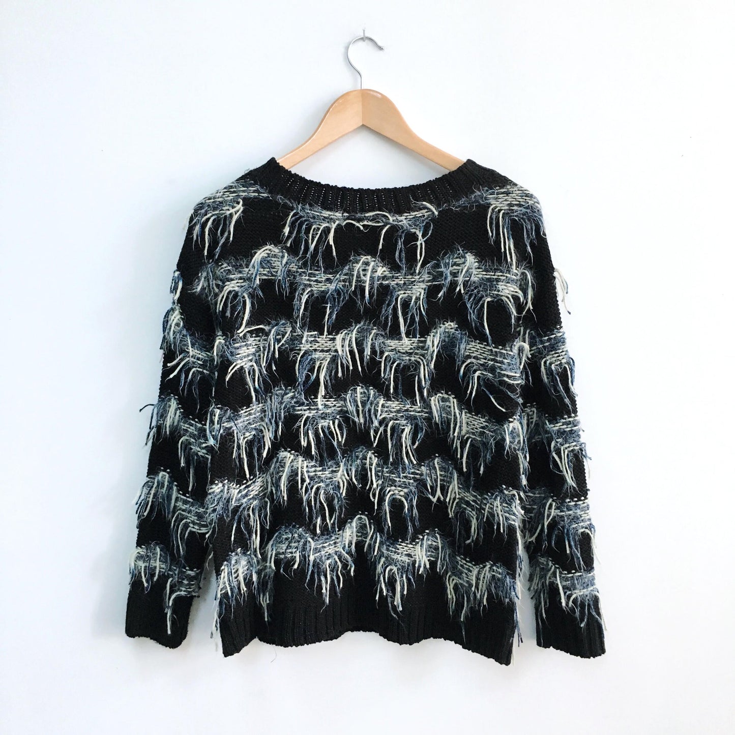 Anna Scott Rhoda Fringe Knit Pullover - size Medium