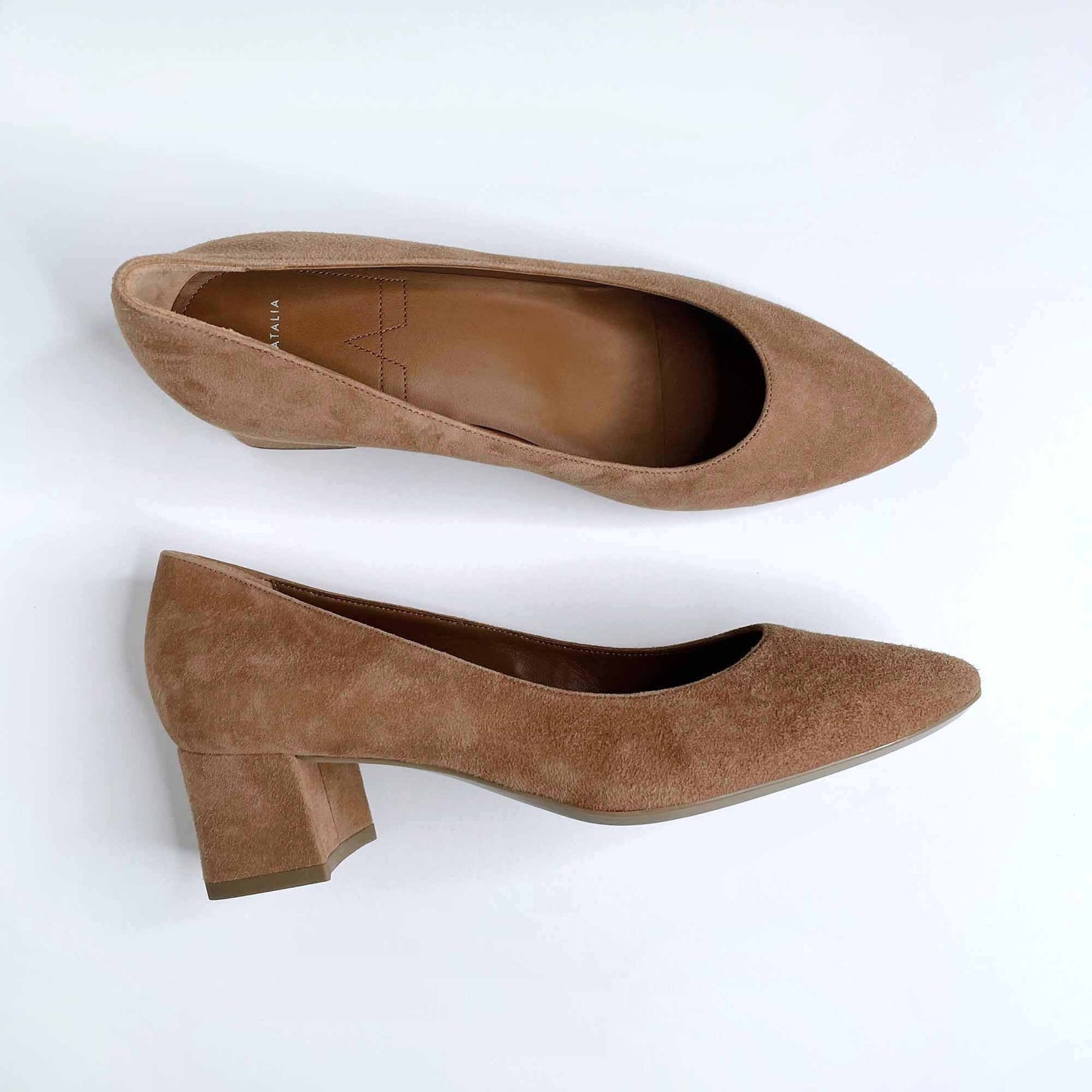 nwot aquatalia pasha suede pumps - size 7