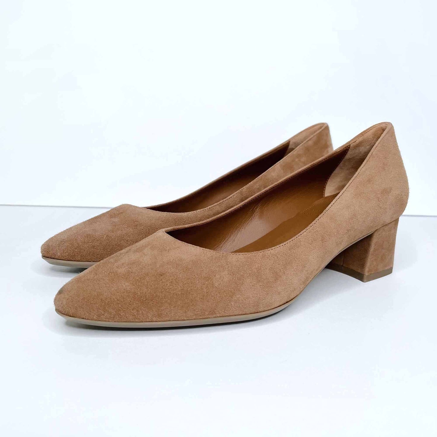 nwot aquatalia pasha suede pumps - size 7