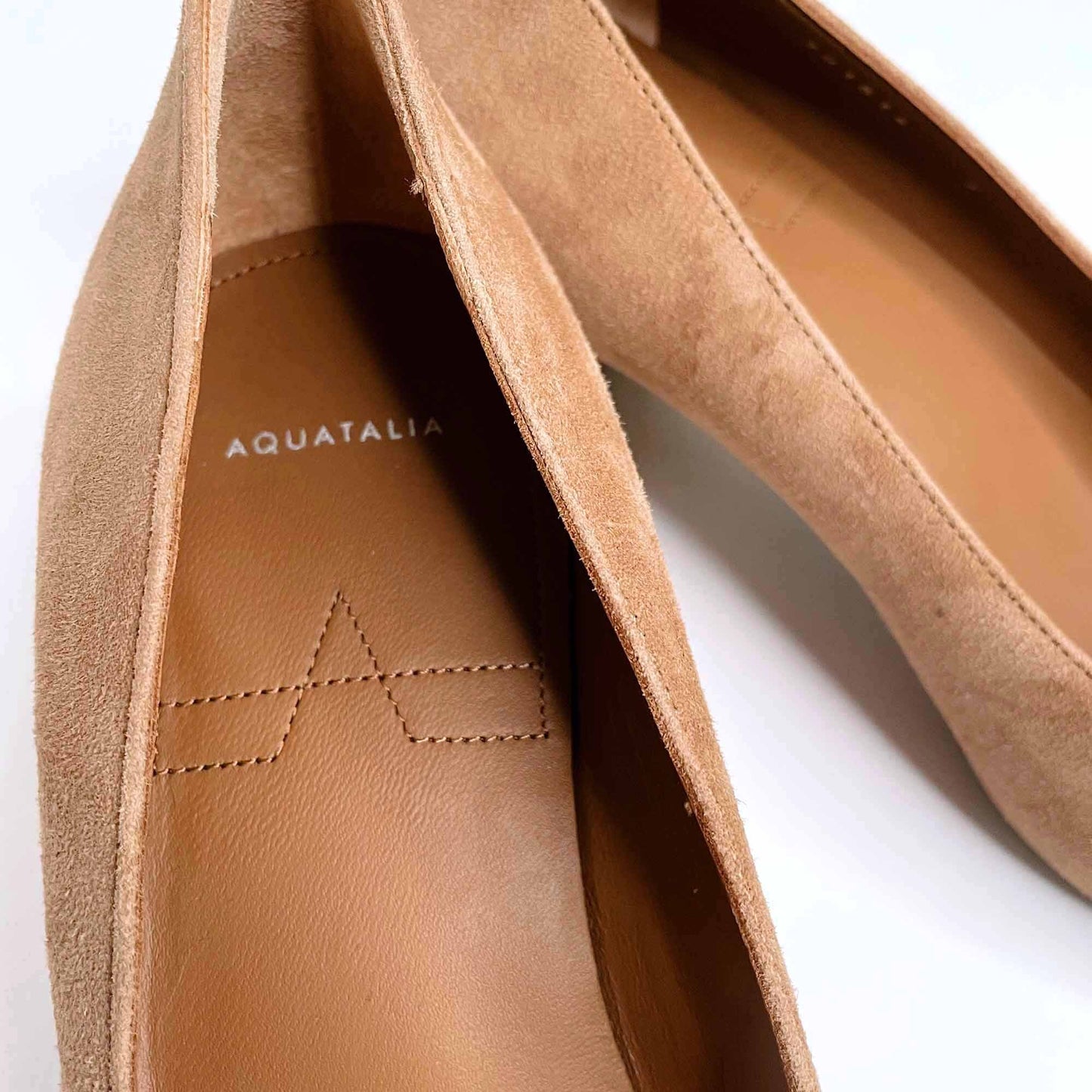 nwot aquatalia pasha suede pumps - size 7