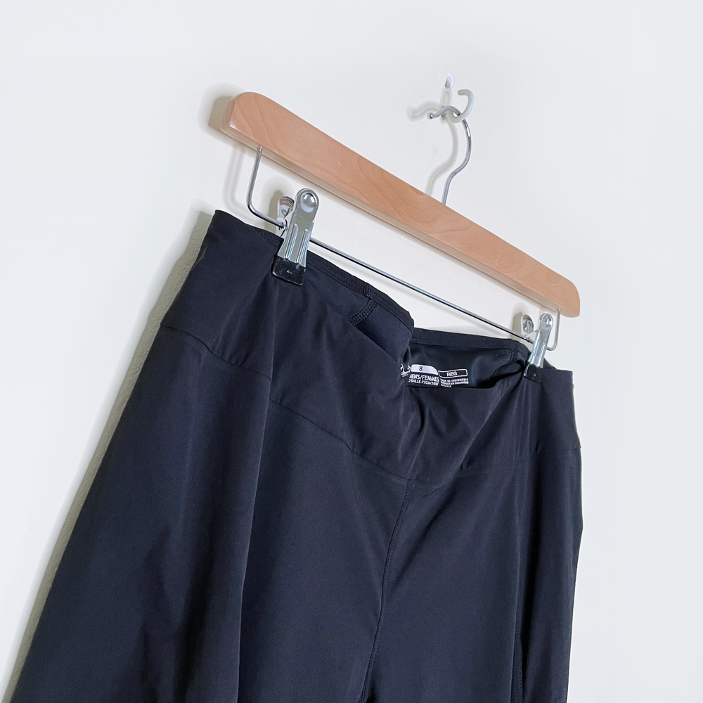 arc'teryx sabria black stretch trek pants - size 8