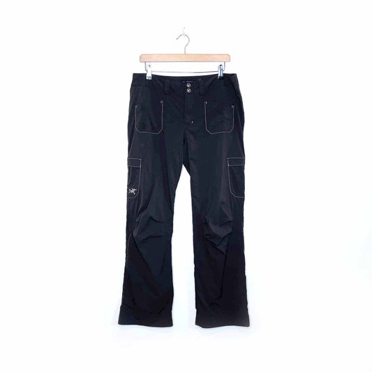 arc'teryx utility hiking cargo pants - size 12