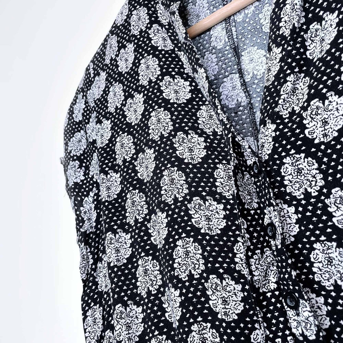 atmosphere damask pattern button down jumpsuit - size 10