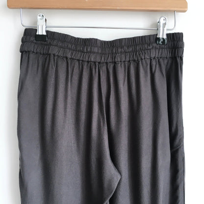 Azure Skies Aritzia Los Feliz Joggers - size xs