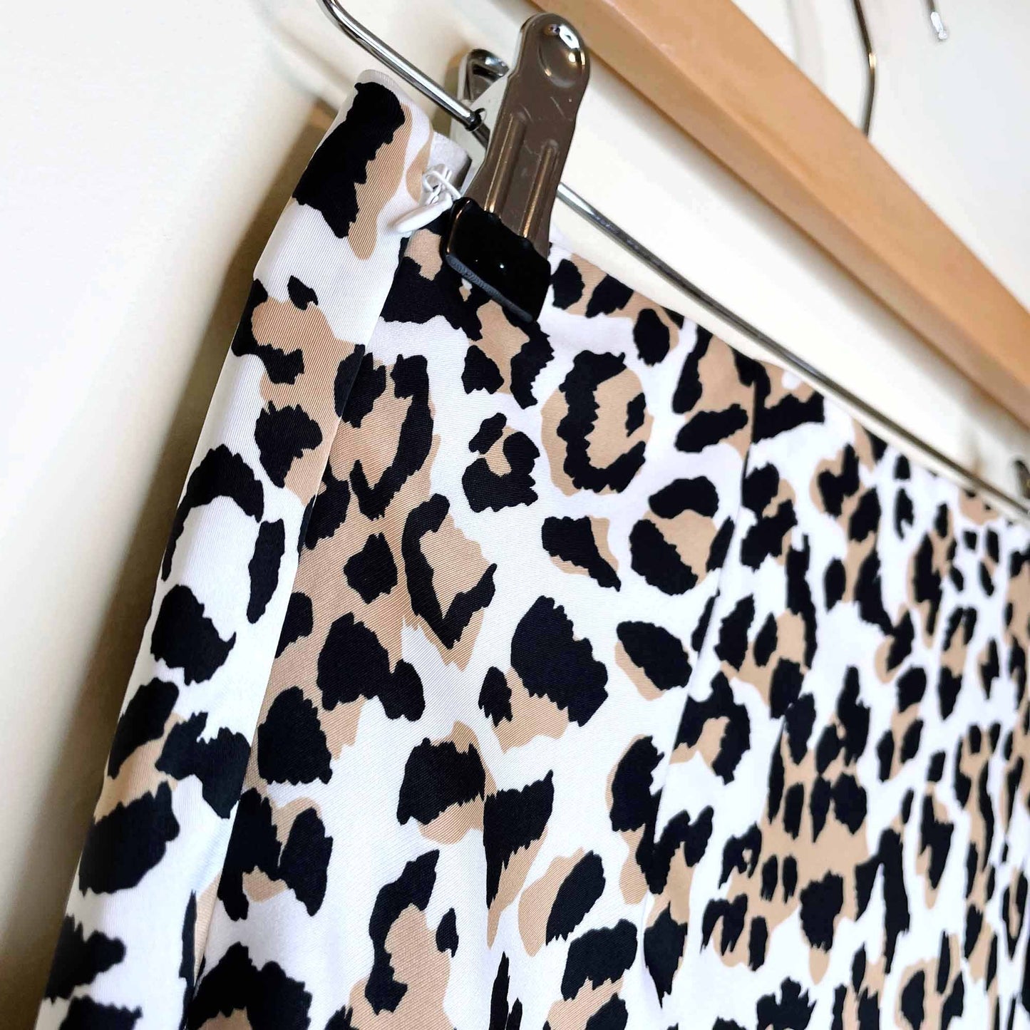 babaton leopard print slip midi skirt - size 0