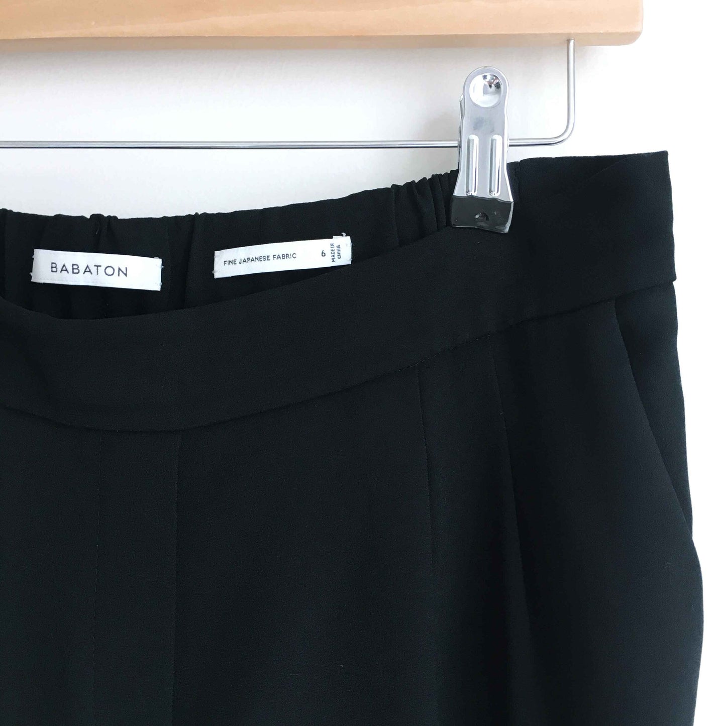 Babaton Cohen cropped pleated dress Pant - size 6