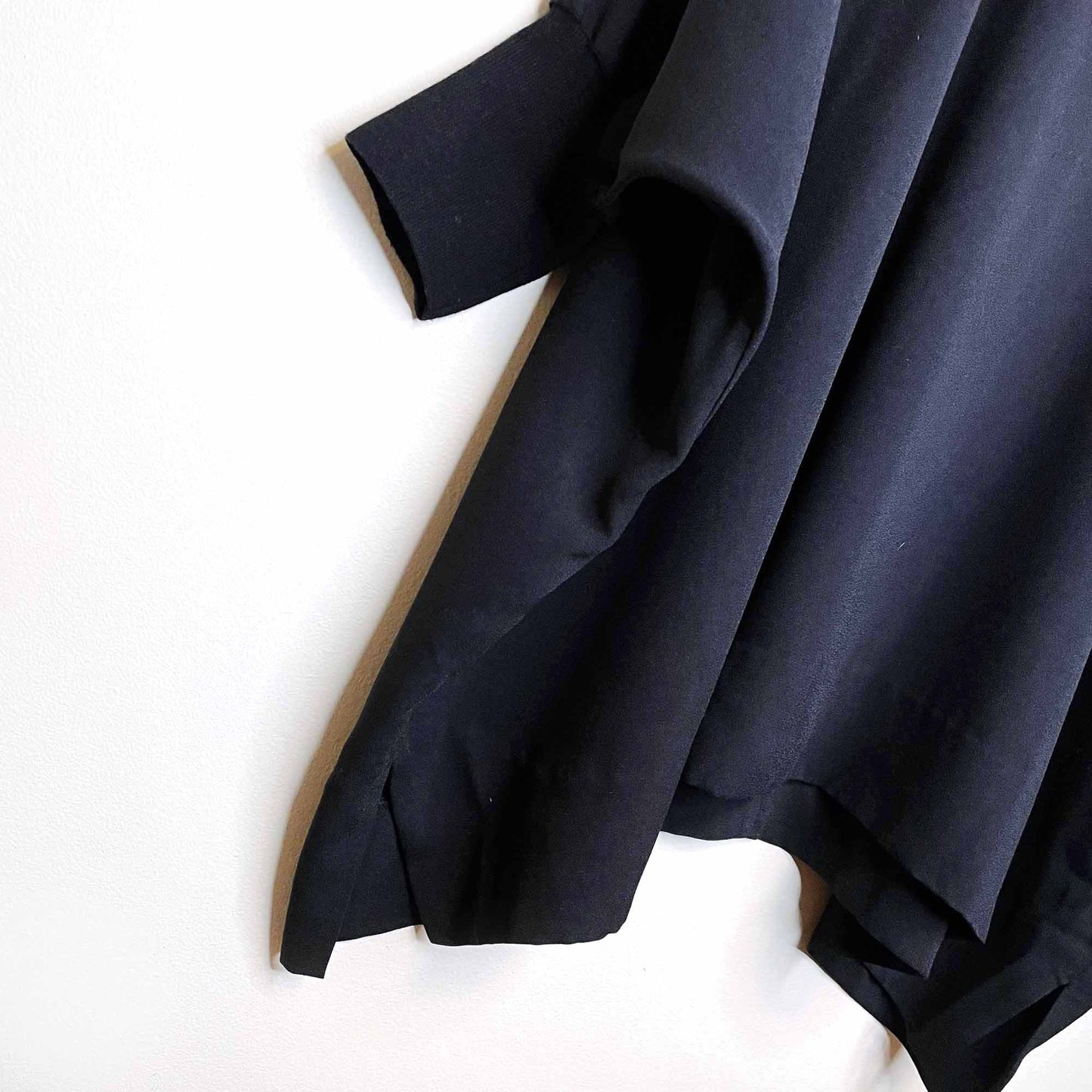 babaton hamish oversized turtleneck blouse - size xs