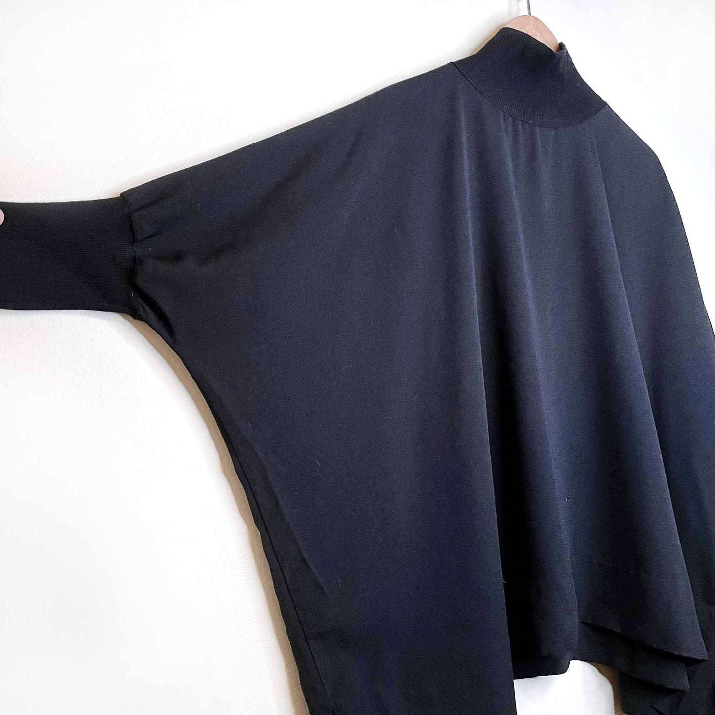 babaton hamish oversized turtleneck blouse - size xs