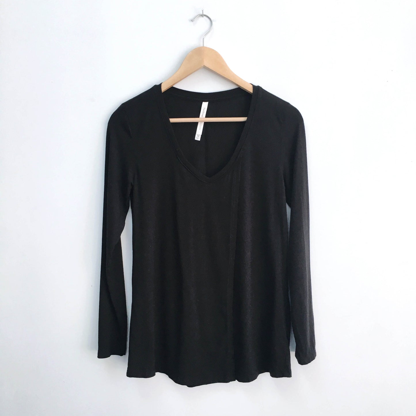 The Group by Babaton cross-over long sleeve - size xs