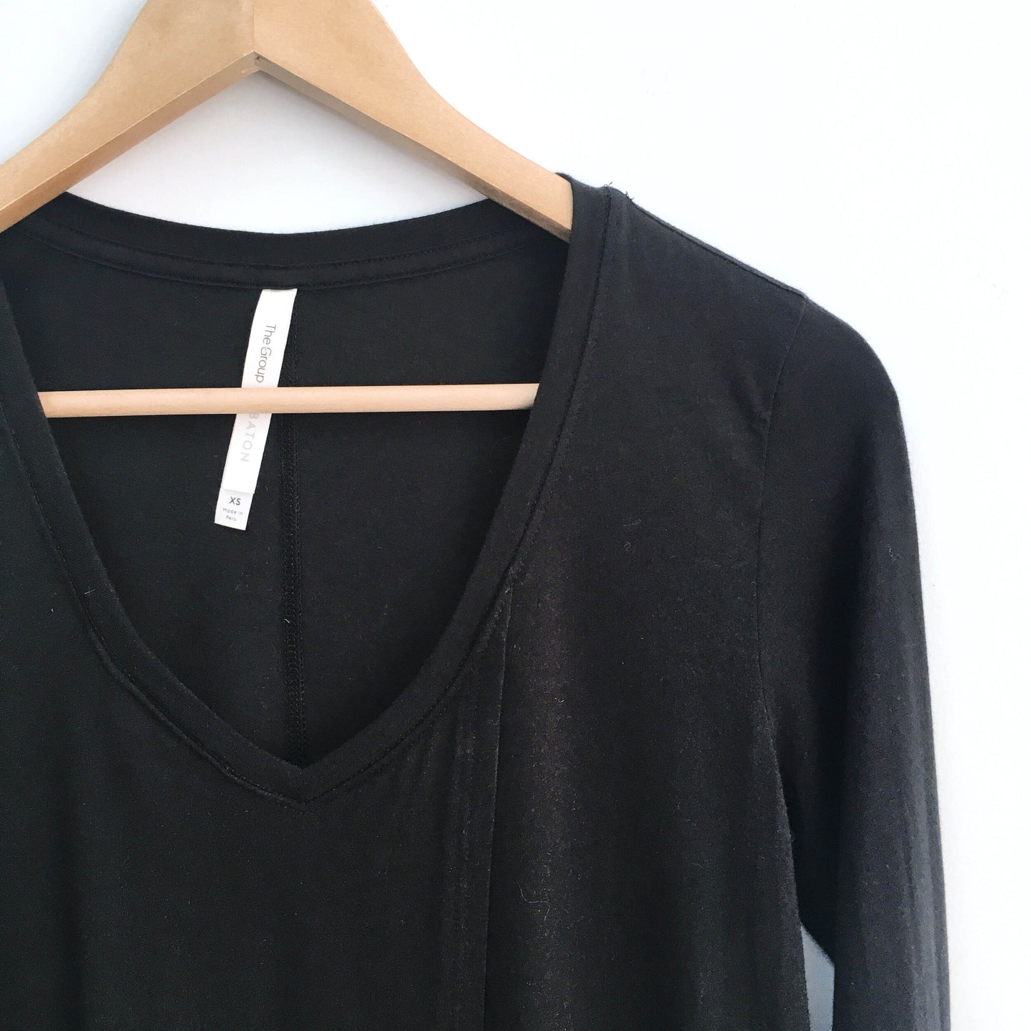 The Group by Babaton cross-over long sleeve - size xs