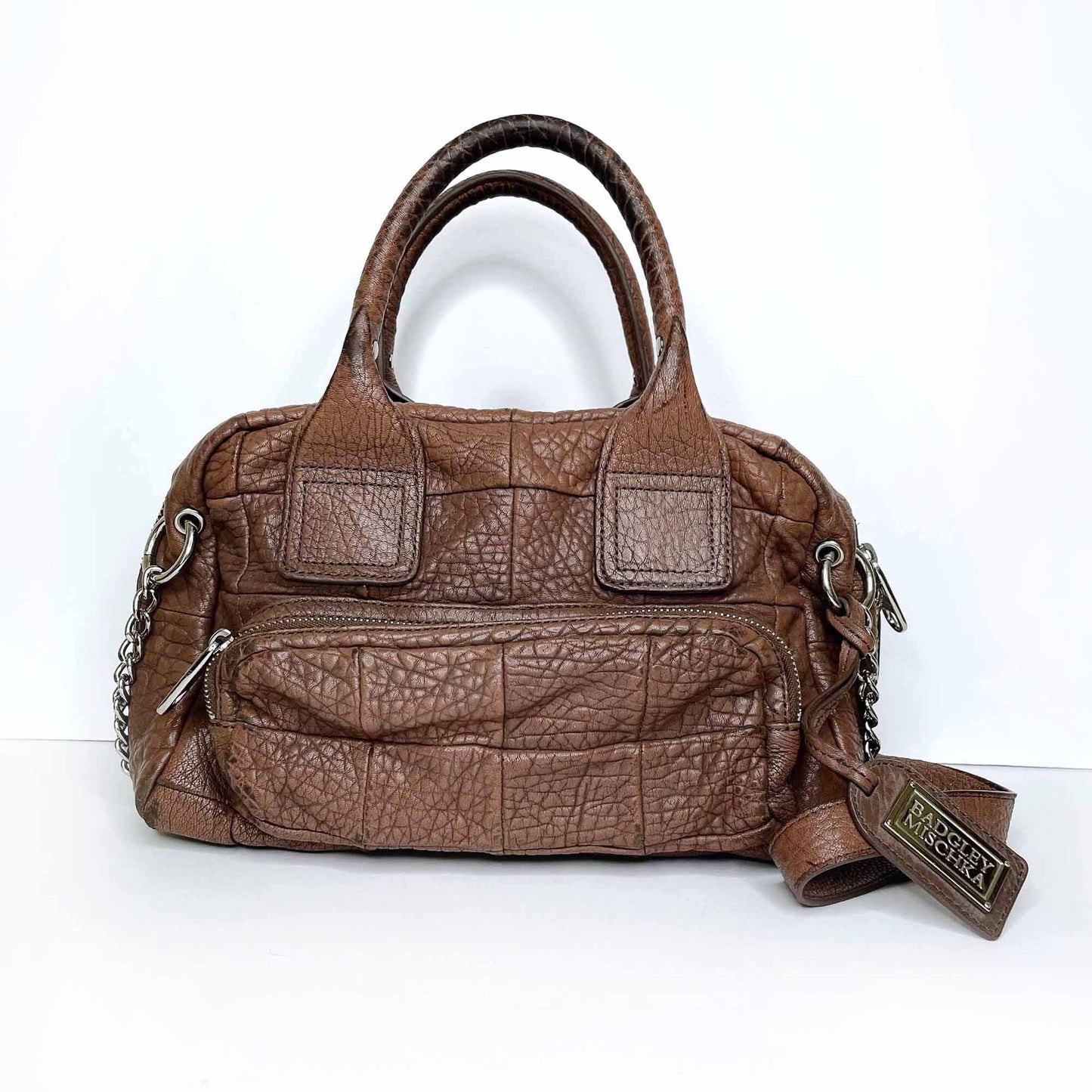 badgley mischka pebbled leather handbag with chain strap