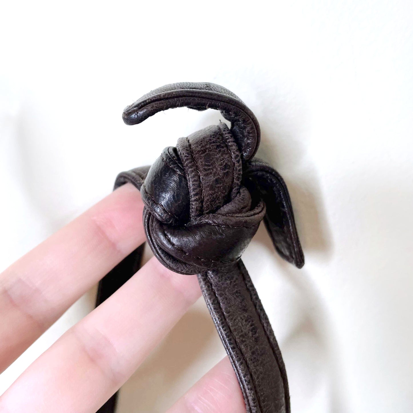 bottega veneta brown leather crossbody purse