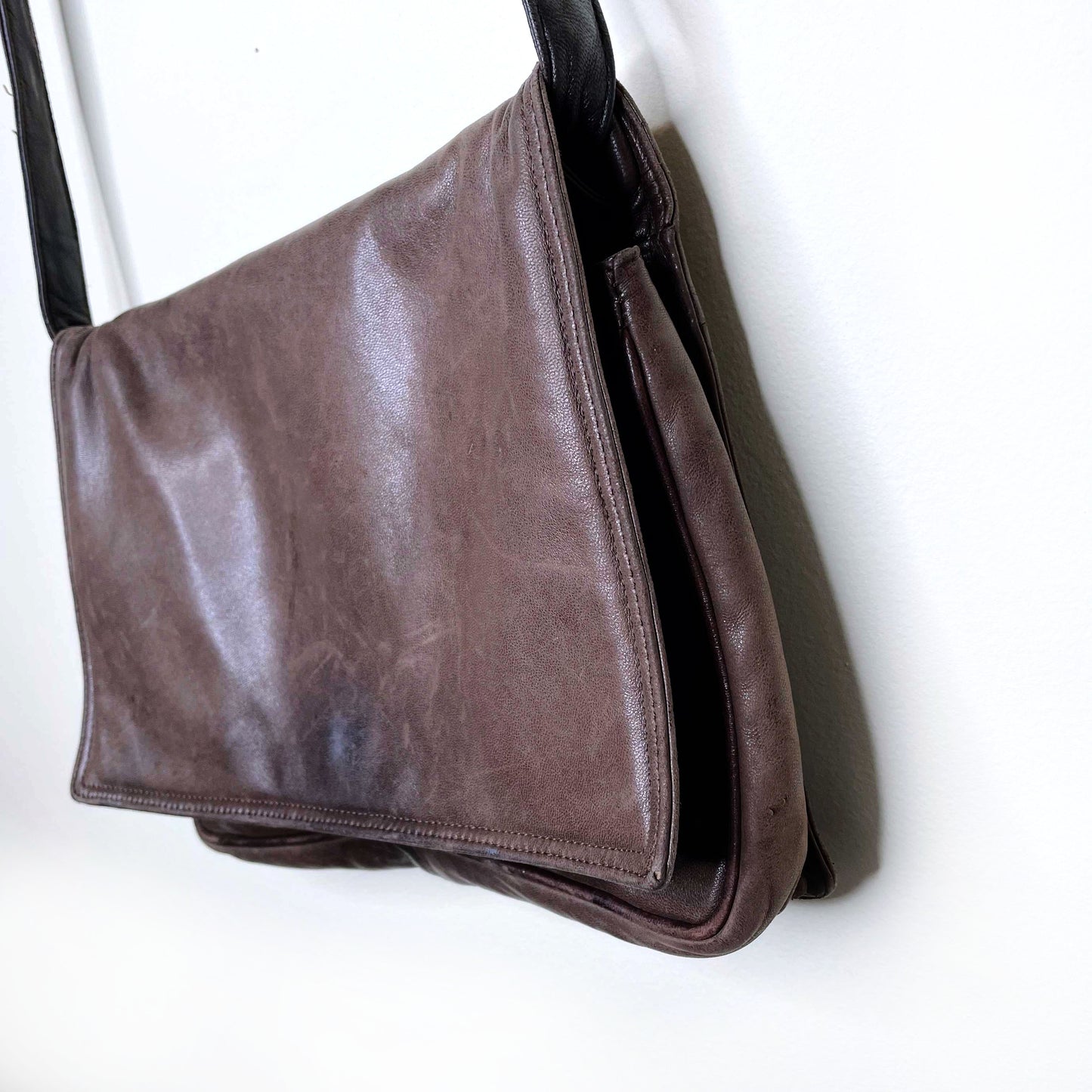 bottega veneta brown leather crossbody purse