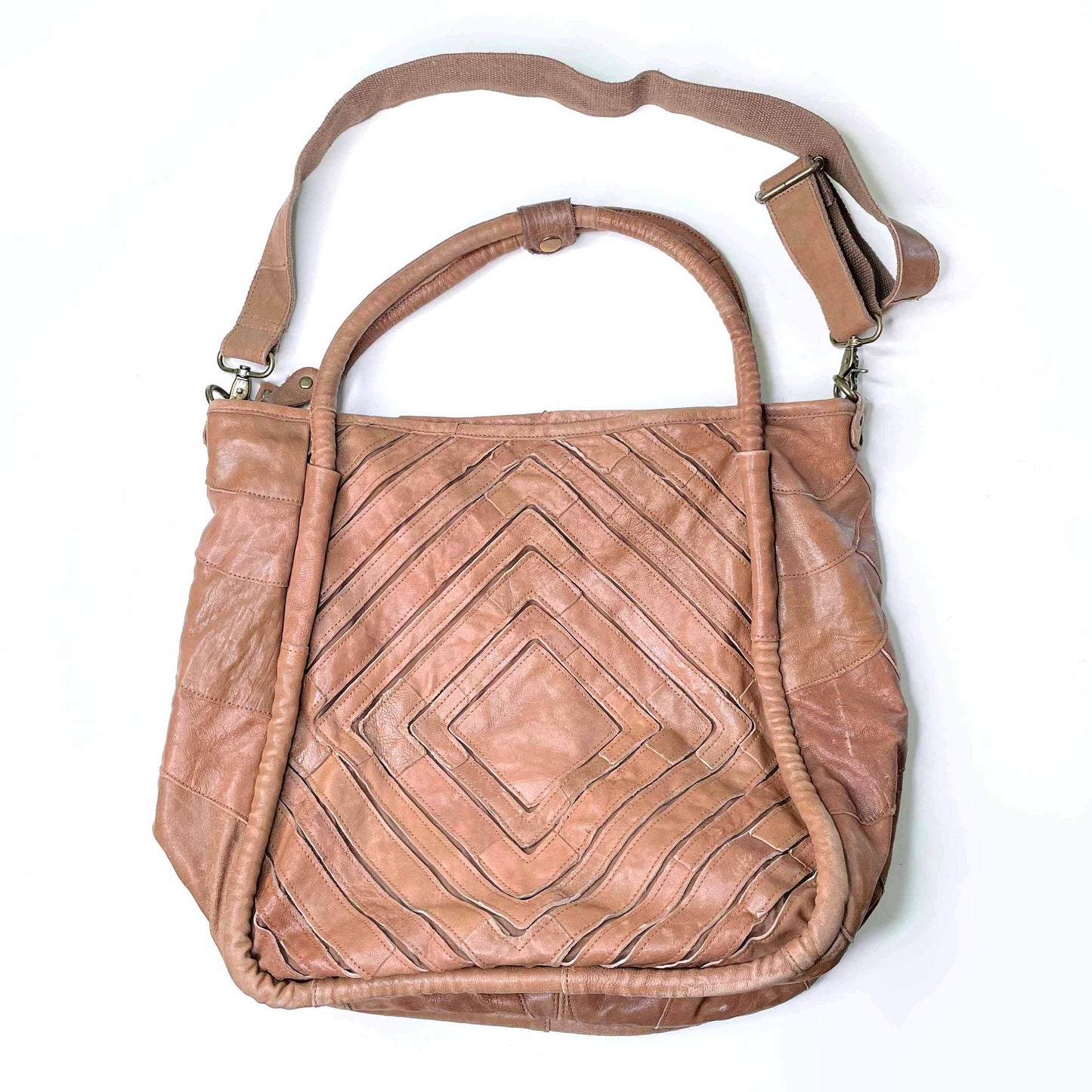 montserrat de lucca benecio diamond leather tote bag