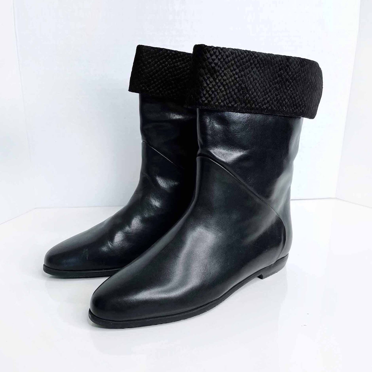 nwot bally slim black leather short fold over boots - size 5