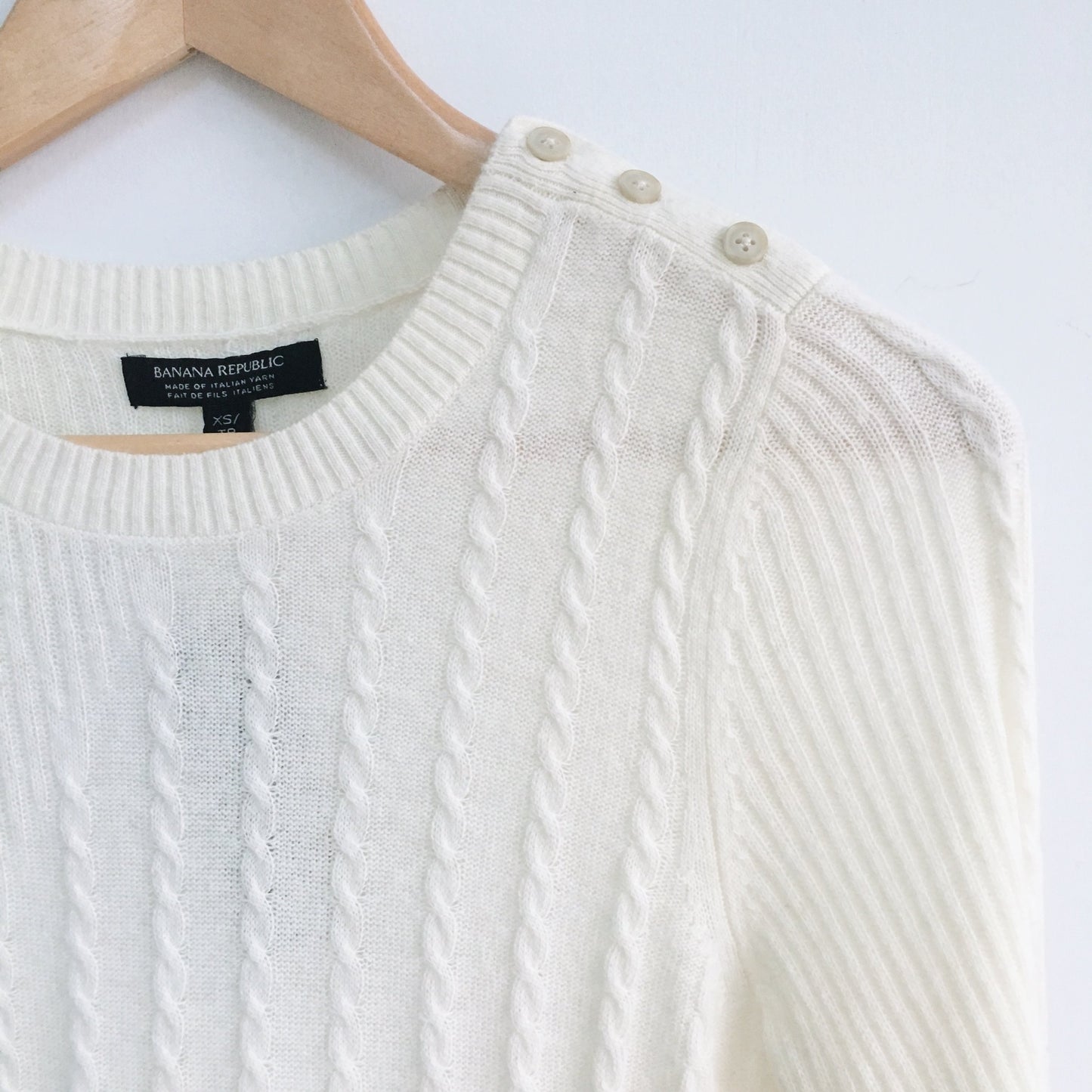 Banana Republic Italian Yarn Wool Sweater NWT - Size xs