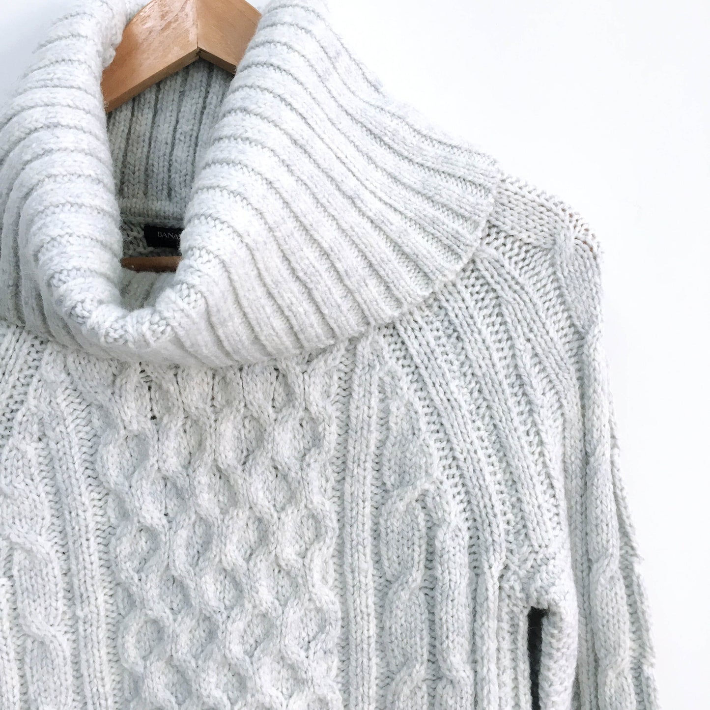 Banana Republic Cable-knit Turtleneck dress - size xs