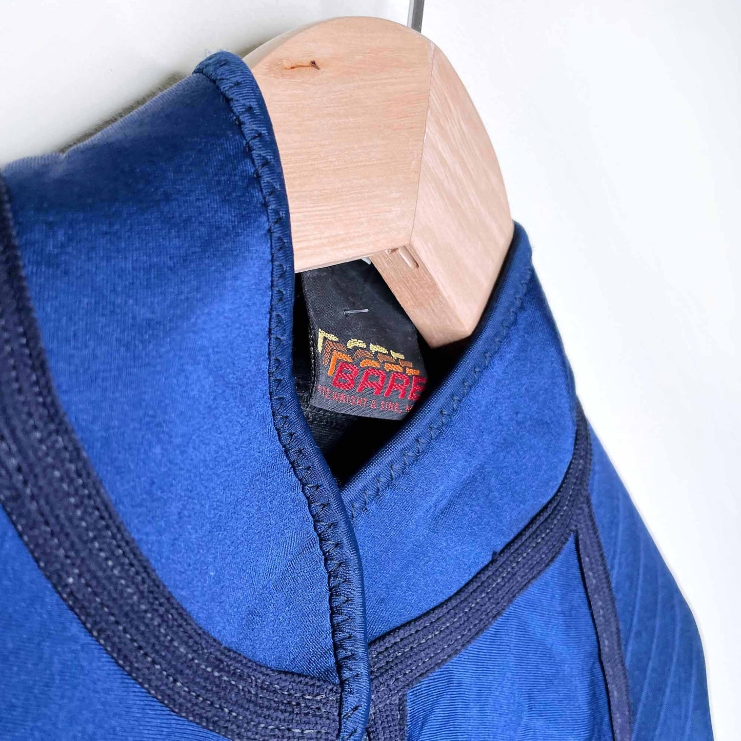 bare rainbow long sleeve wetsuit top - size medium