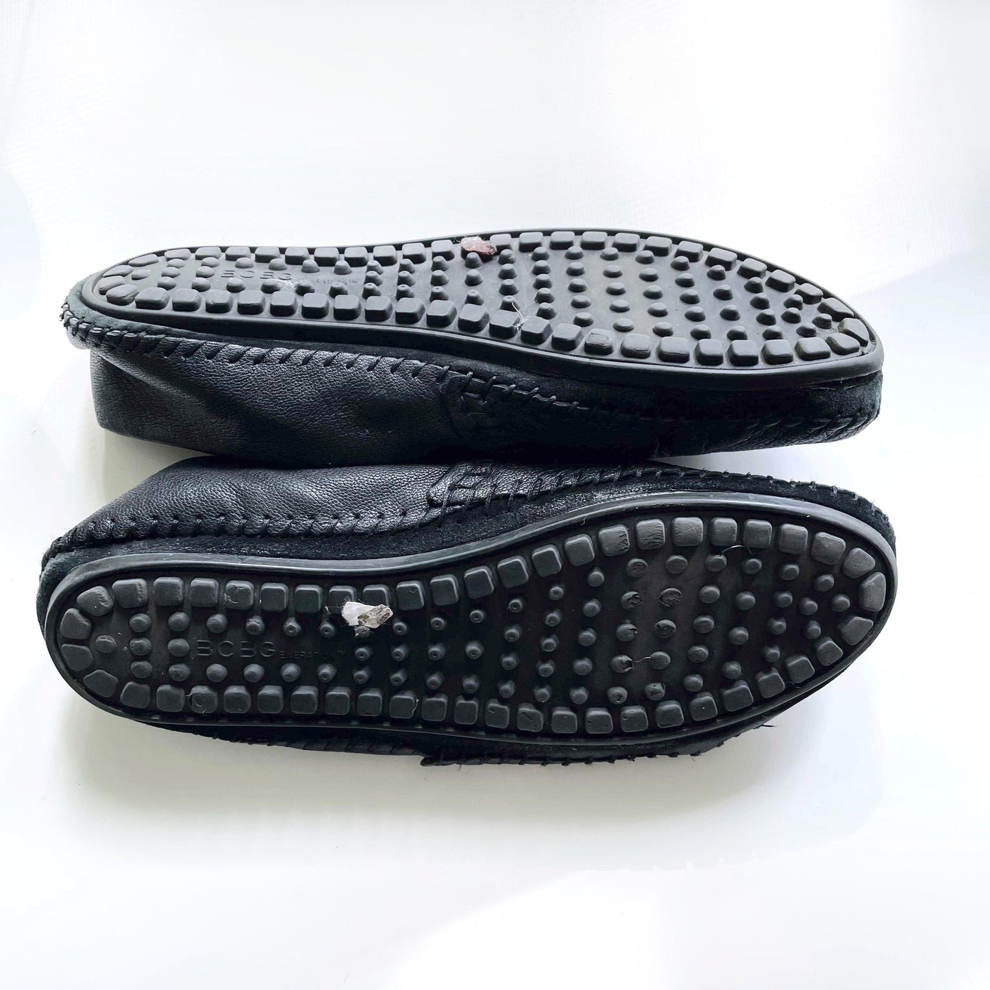 bcbg black leather italian slip on shoes - size 8