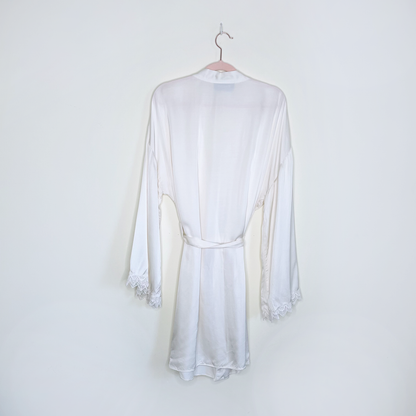 bhldn matine robe in ivory satin with lace trim - medium