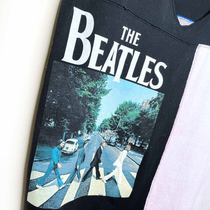 the beatles deconstructed v-neck tee - size xl