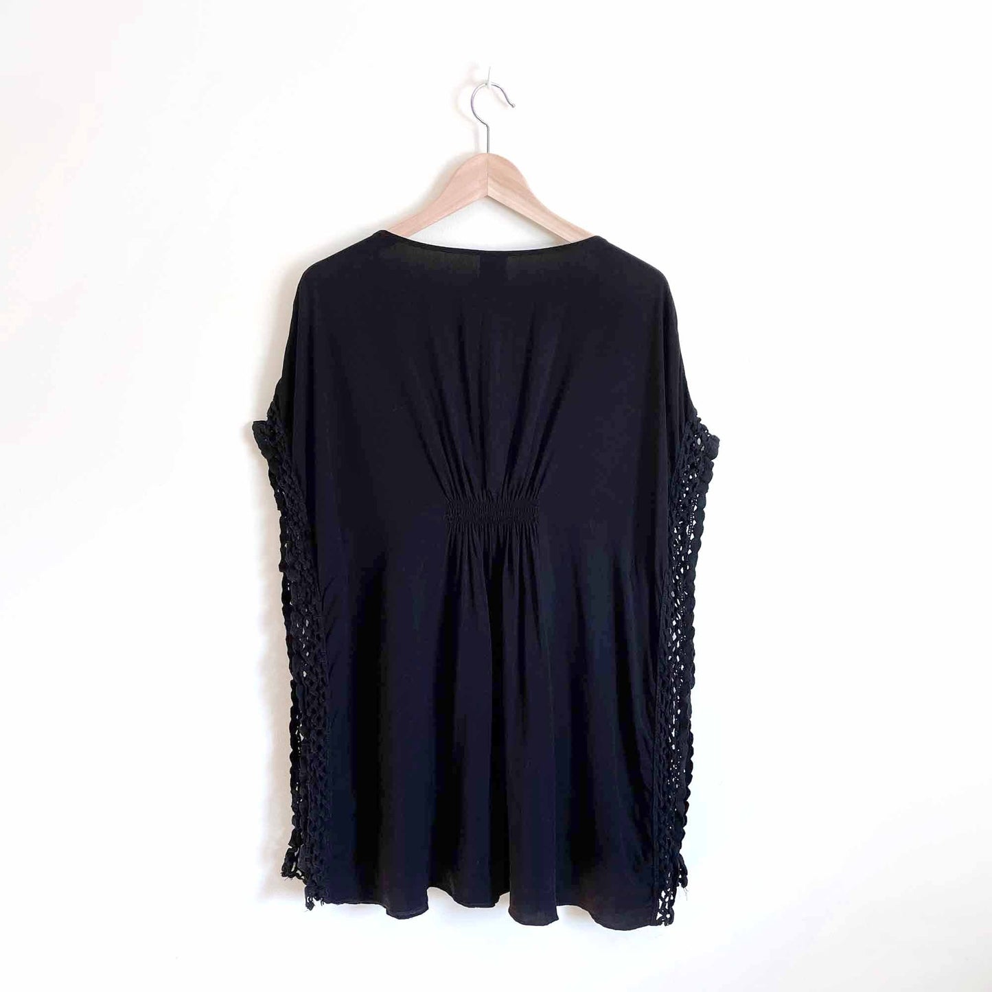 Becca by Rebecca Virtue beach crochet trim cover up - size M/L