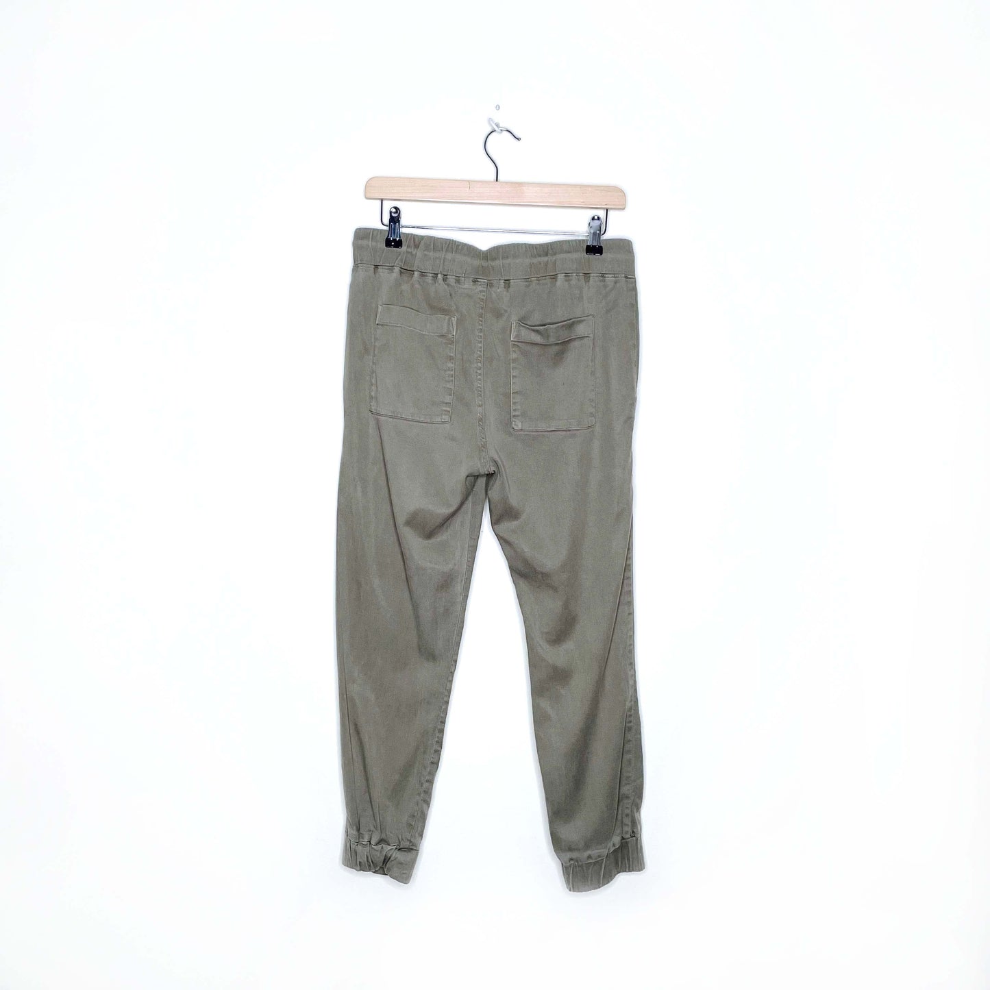 bella dahl army green tencel blend pocket joggers - size small