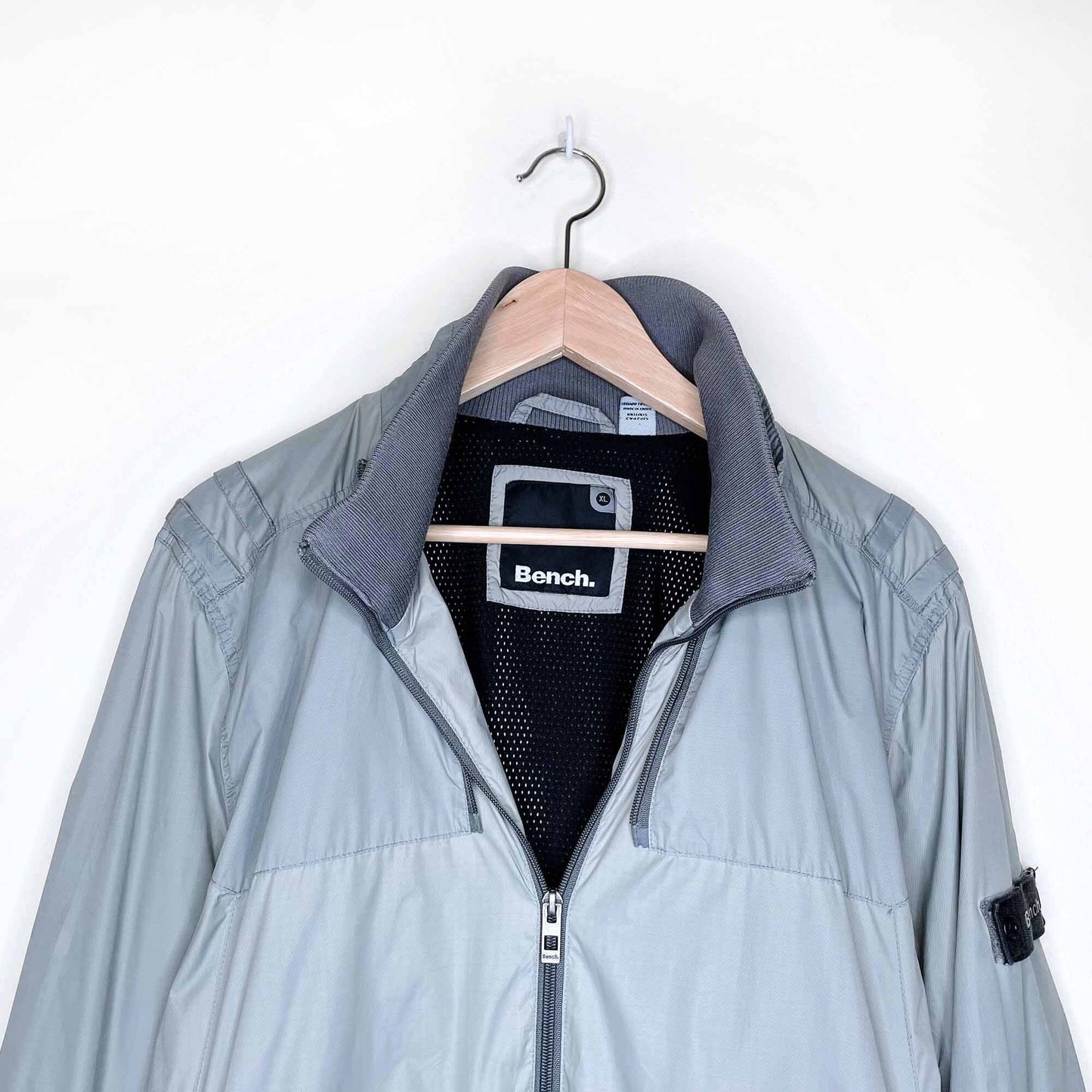 bench grey lined utility bomber jacket - size xl